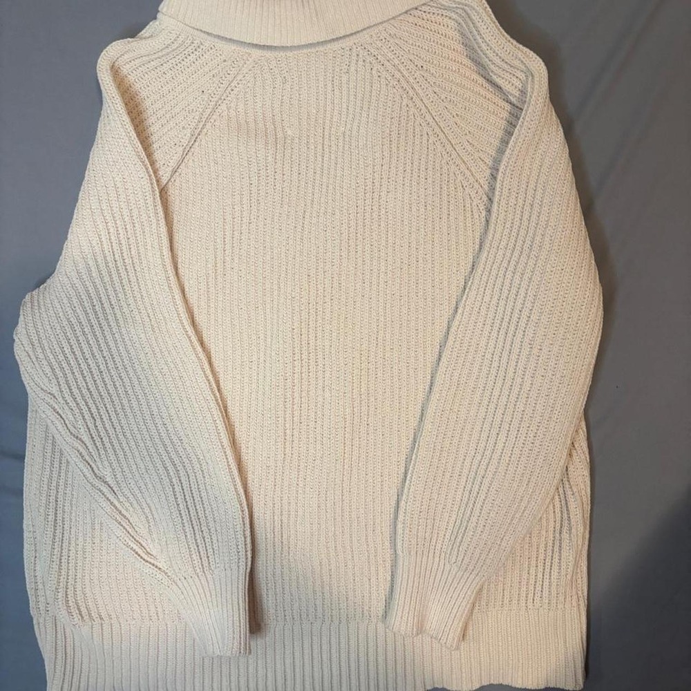 Aerie cozy polo sweater - Picture 3 of 3